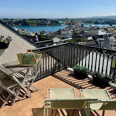Moderno Piso Con La Mejor Terraza De Ribadeo Y Vistas Maravillosas Exterior photo