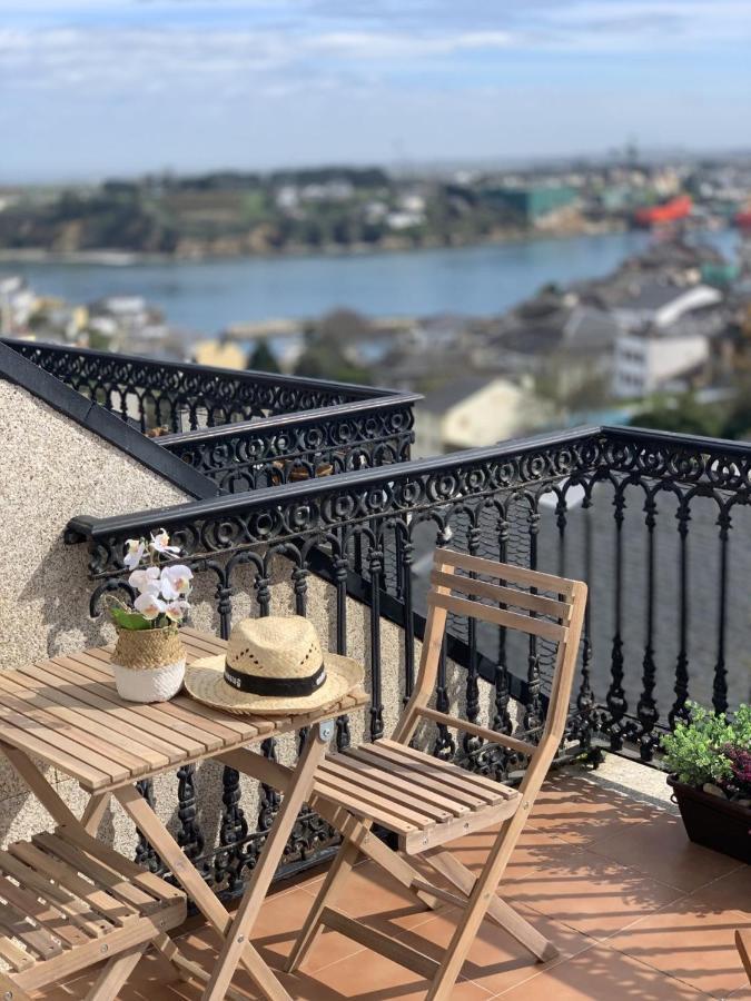 Moderno Piso Con La Mejor Terraza De Ribadeo Y Vistas Maravillosas Exterior photo