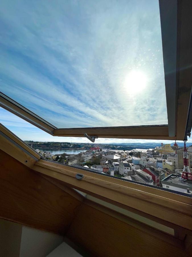 Moderno Piso Con La Mejor Terraza De Ribadeo Y Vistas Maravillosas Exterior photo